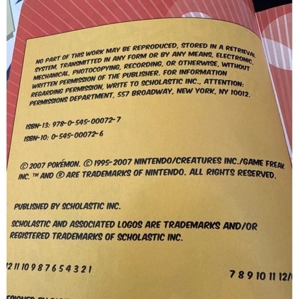 Pokémon Sinnoh Handbook 2007 With Poster‎